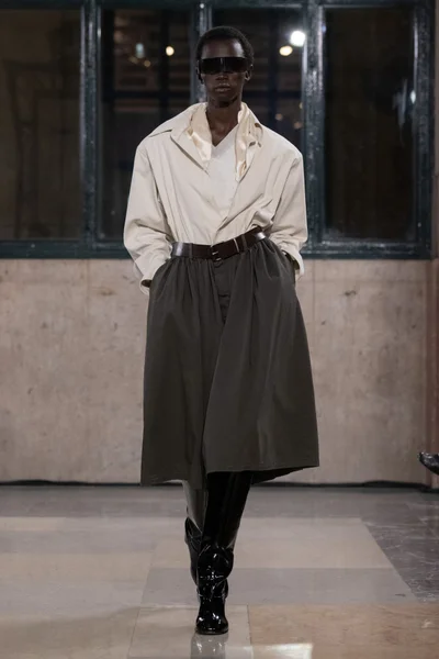 Look 38